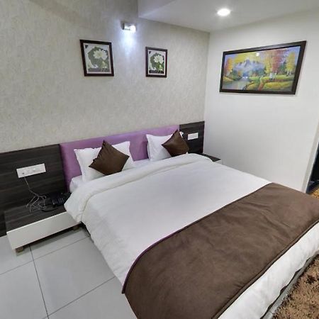 Hotel Best Velly Gandhinagar Exterior photo