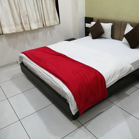Hotel Best Velly Gandhinagar Exterior photo