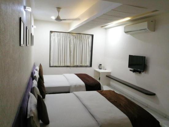 Hotel Best Velly Gandhinagar Exterior photo