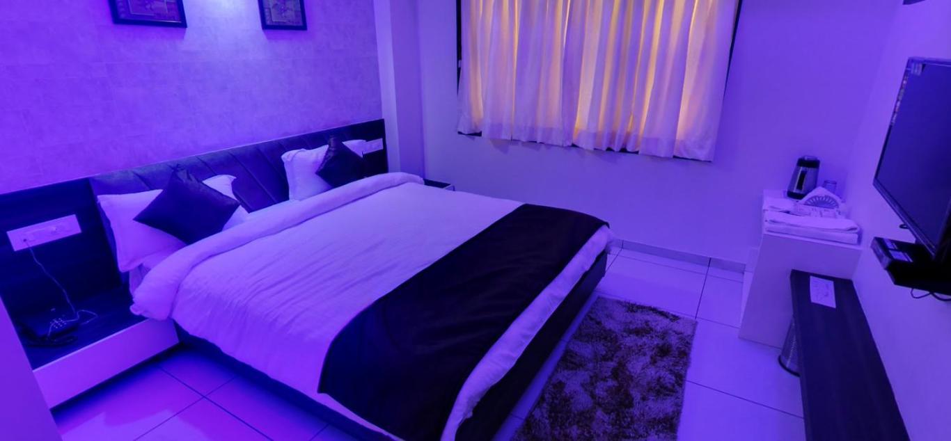 Hotel Best Velly Gandhinagar Exterior photo