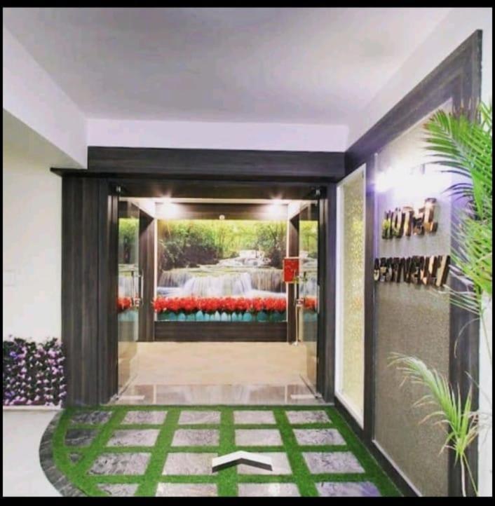 Hotel Best Velly Gandhinagar Exterior photo