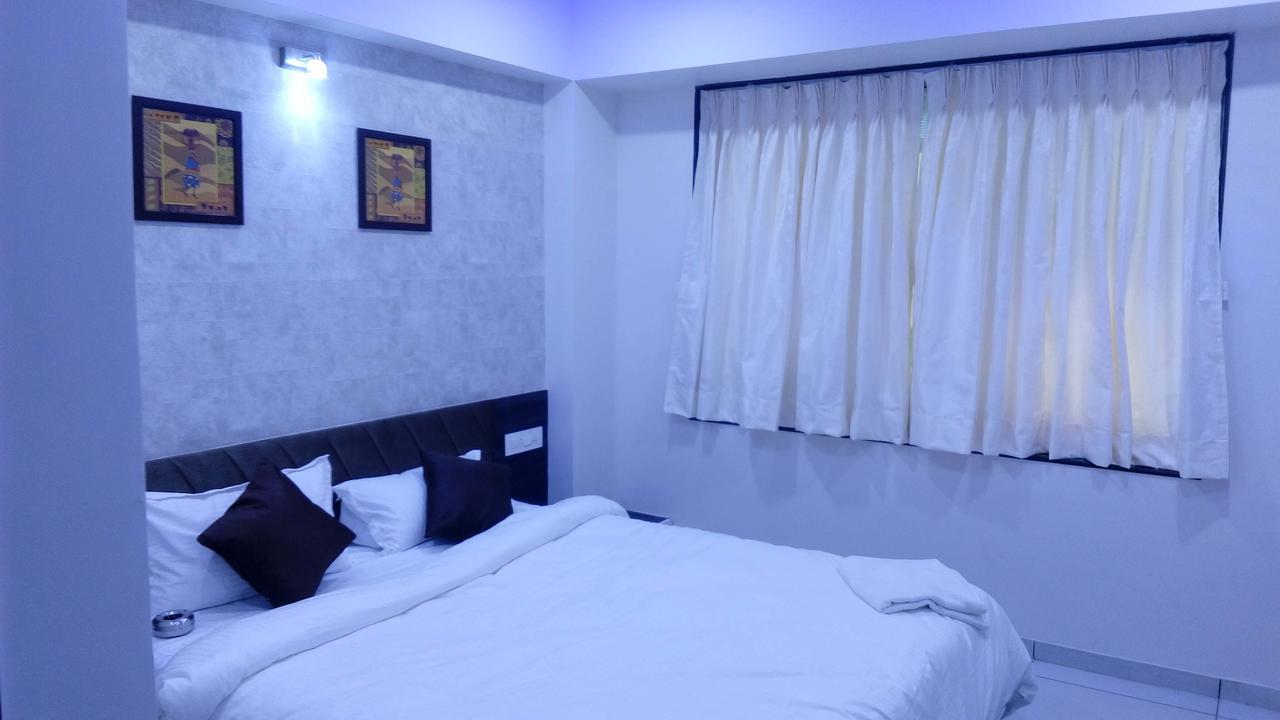Hotel Best Velly Gandhinagar Exterior photo