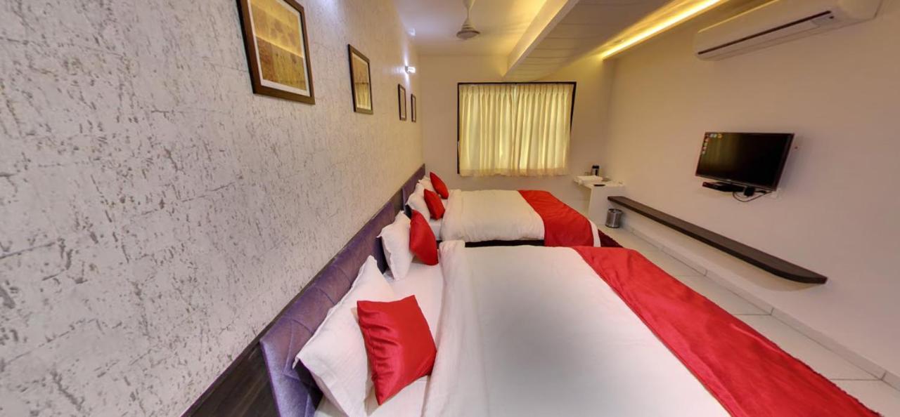 Hotel Best Velly Gandhinagar Exterior photo
